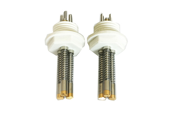 华荣华分析大电流对测试探针的影响 alt=